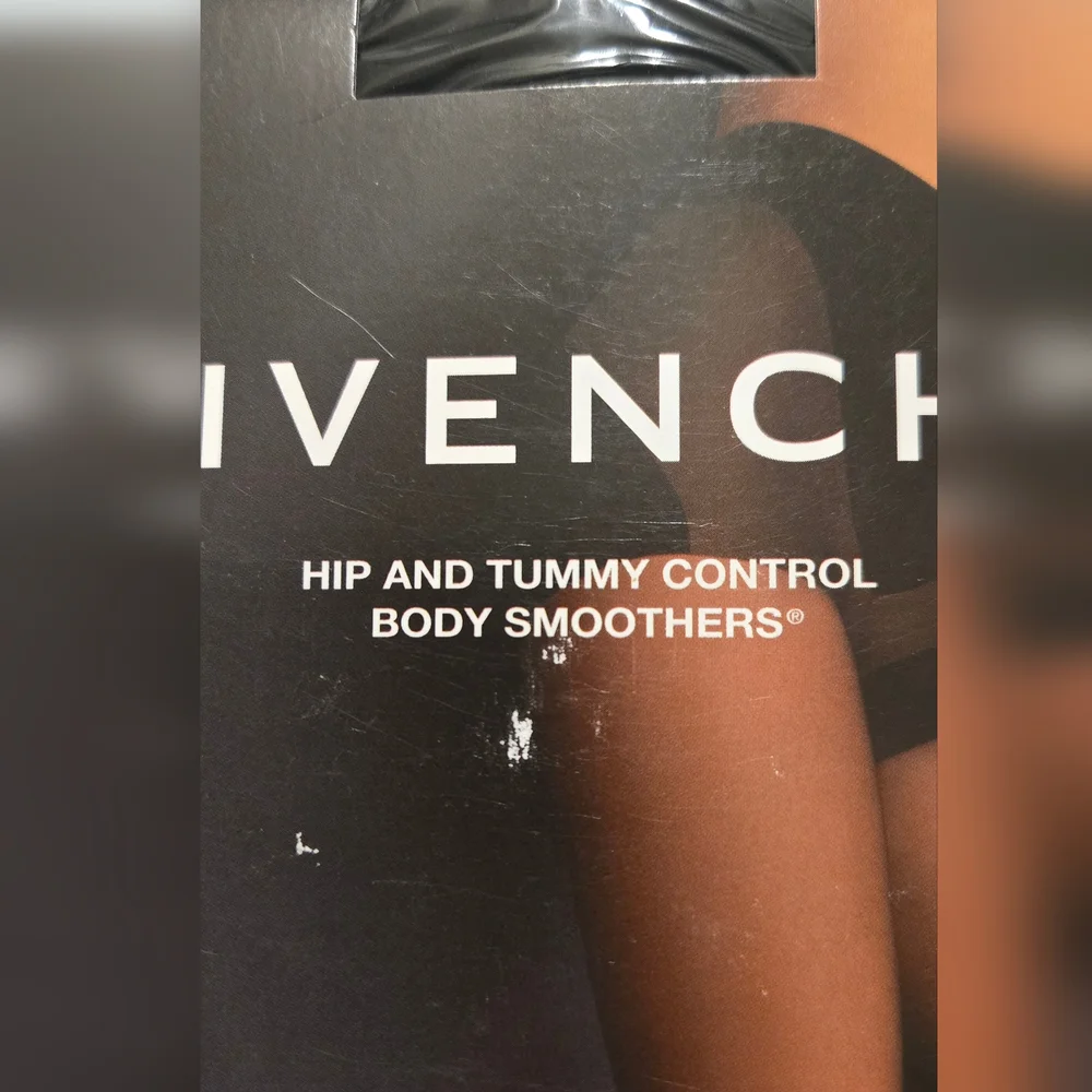 Givenchy Body Smoothers Hip and Tummy Control Hose Size A/B Jet Black 01085 New
